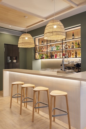 Snack bar - Grupotel Gravina (Barcelona)