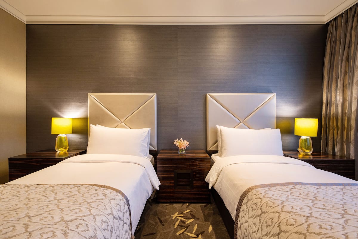 1 Schlafzimmer, Daunenbettdecken, Zimmersafe, Schreibtisch