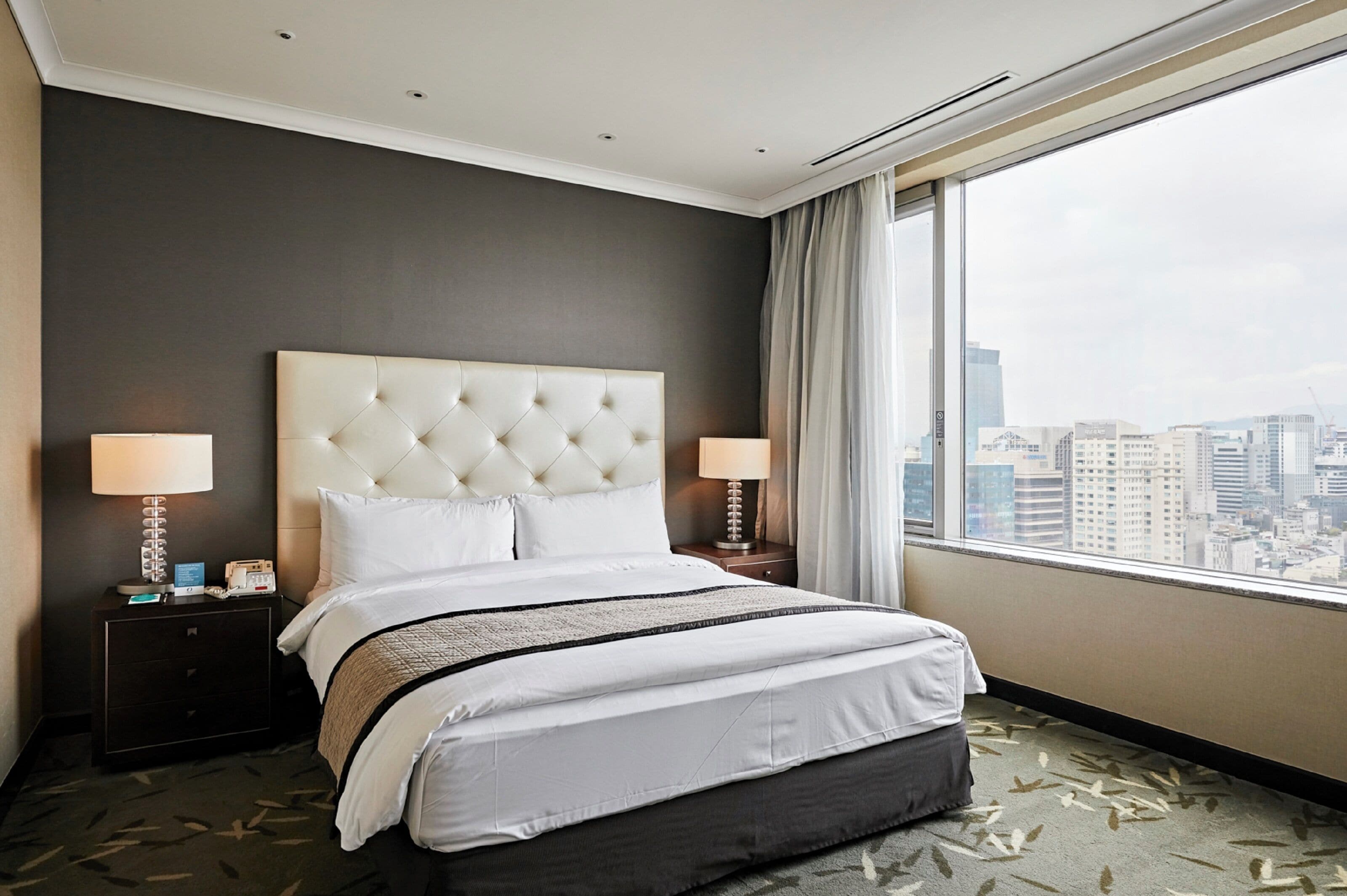 2 Bedroom Superior, 2 Bedrooms | 羽絨被、房內夾萬、書桌、熨斗/熨衫板