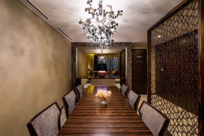 3 Bedroom Premier, 3 Bedrooms | Living area