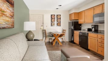 Refrigerador, microondas, parrilla de estufa y lavavajillas