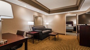 Suite, 1 King Bed, Non Smoking, Refrigerator & Microwave (with Sofabed) | Premium bedding, in-room safe, desk, iron/ironing board