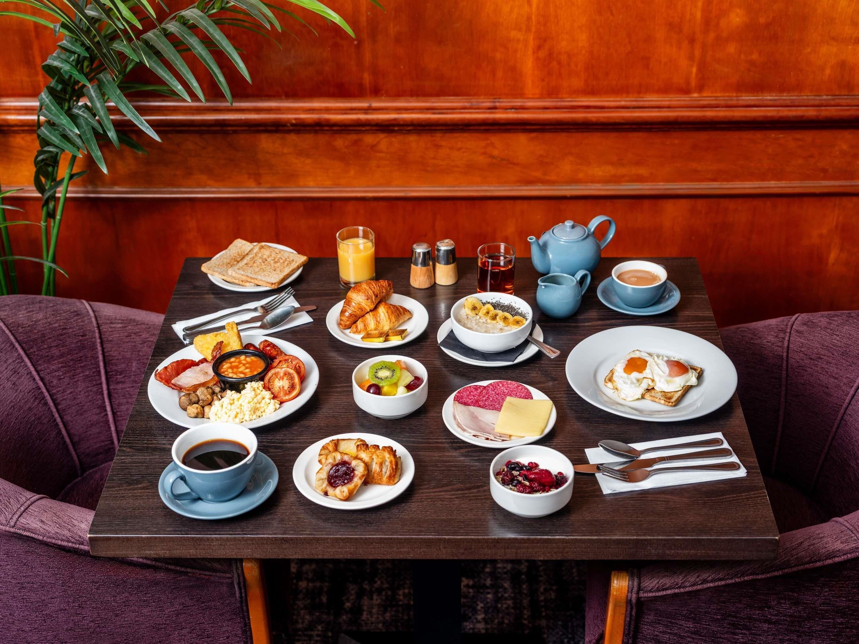 Daily continental breakfast for a fee