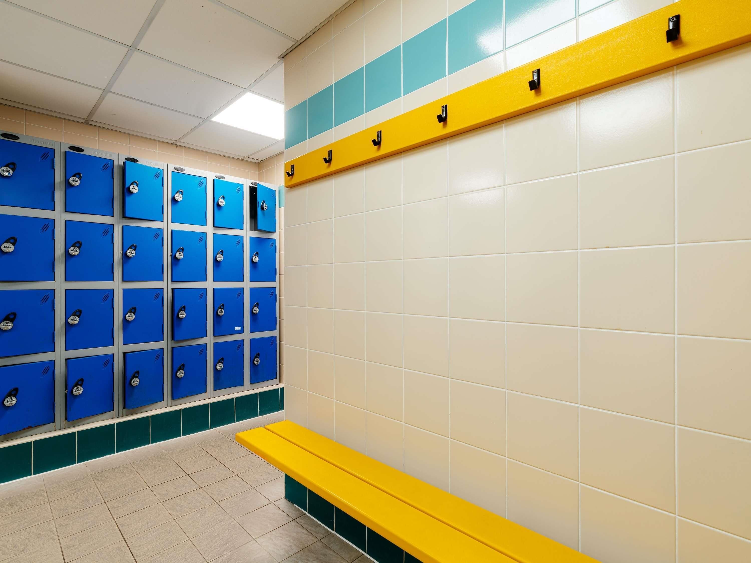 Hồ bơi trong nhà 