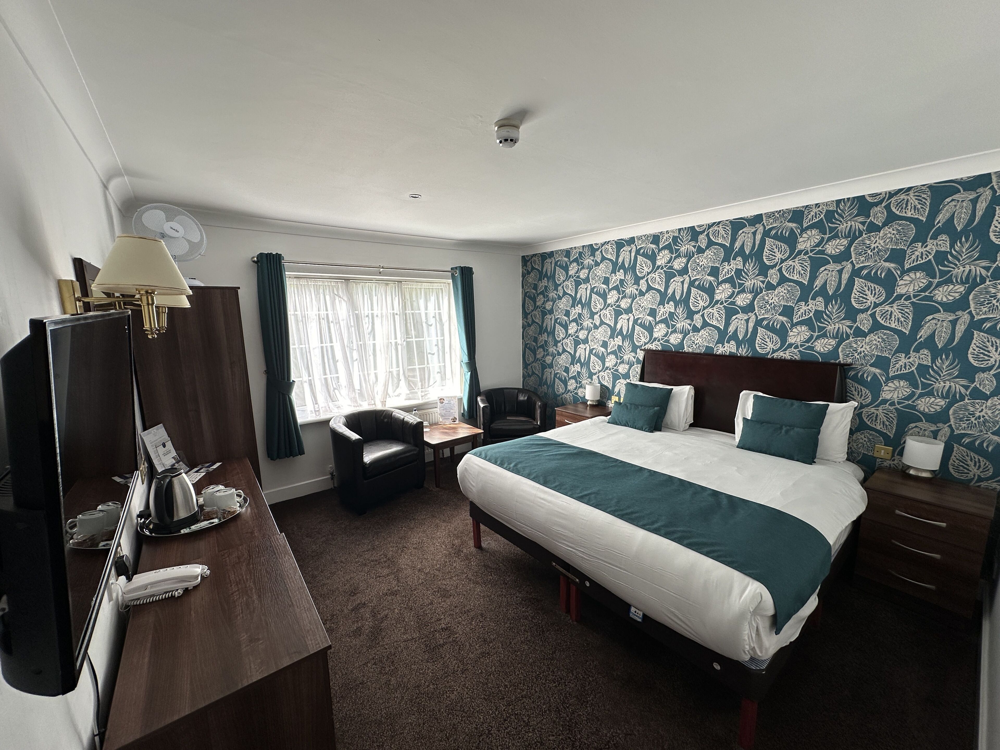 Doppia Standard | Una cassaforte in camera, con stile personalizzato