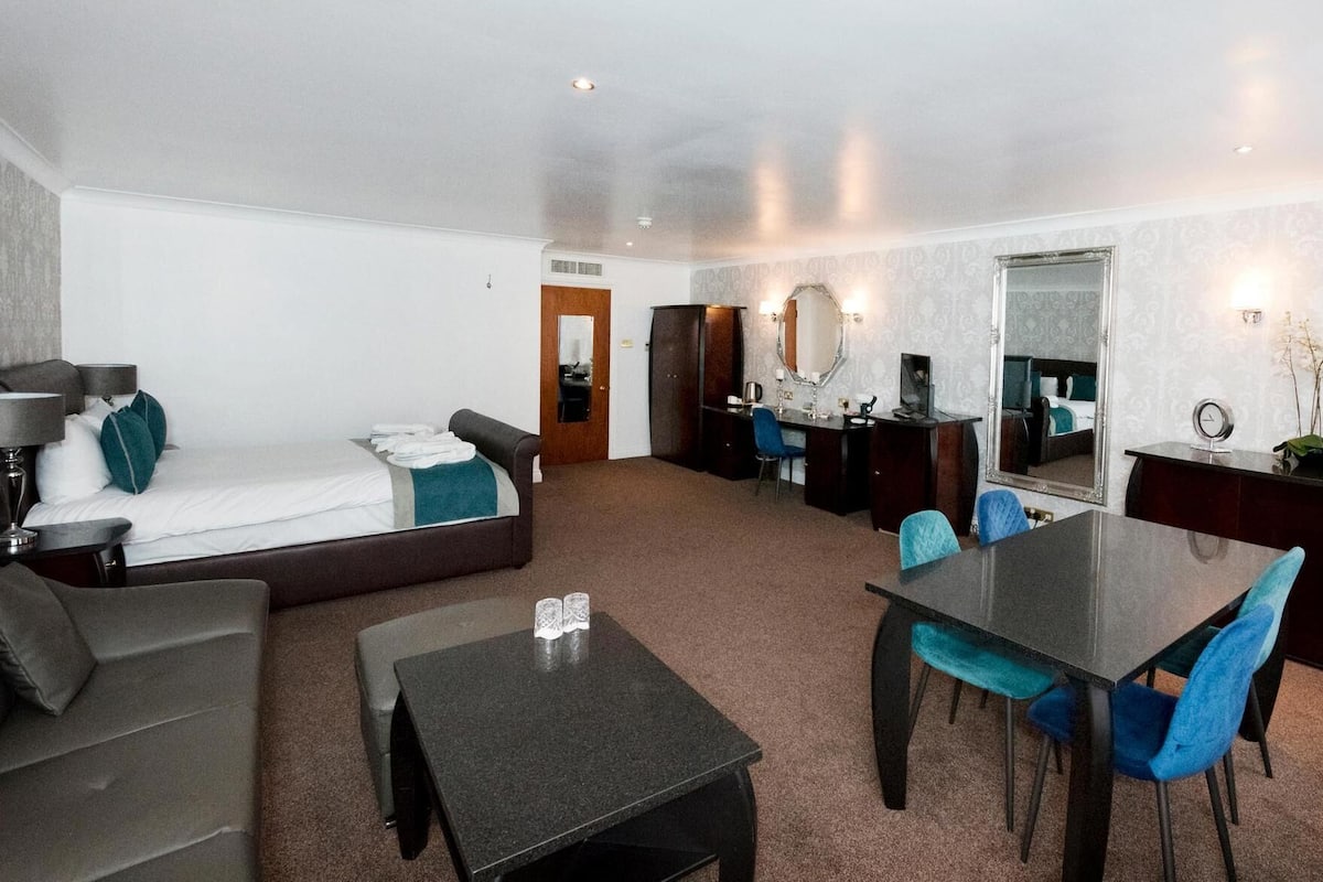 Coffres-forts dans les chambres, bureau