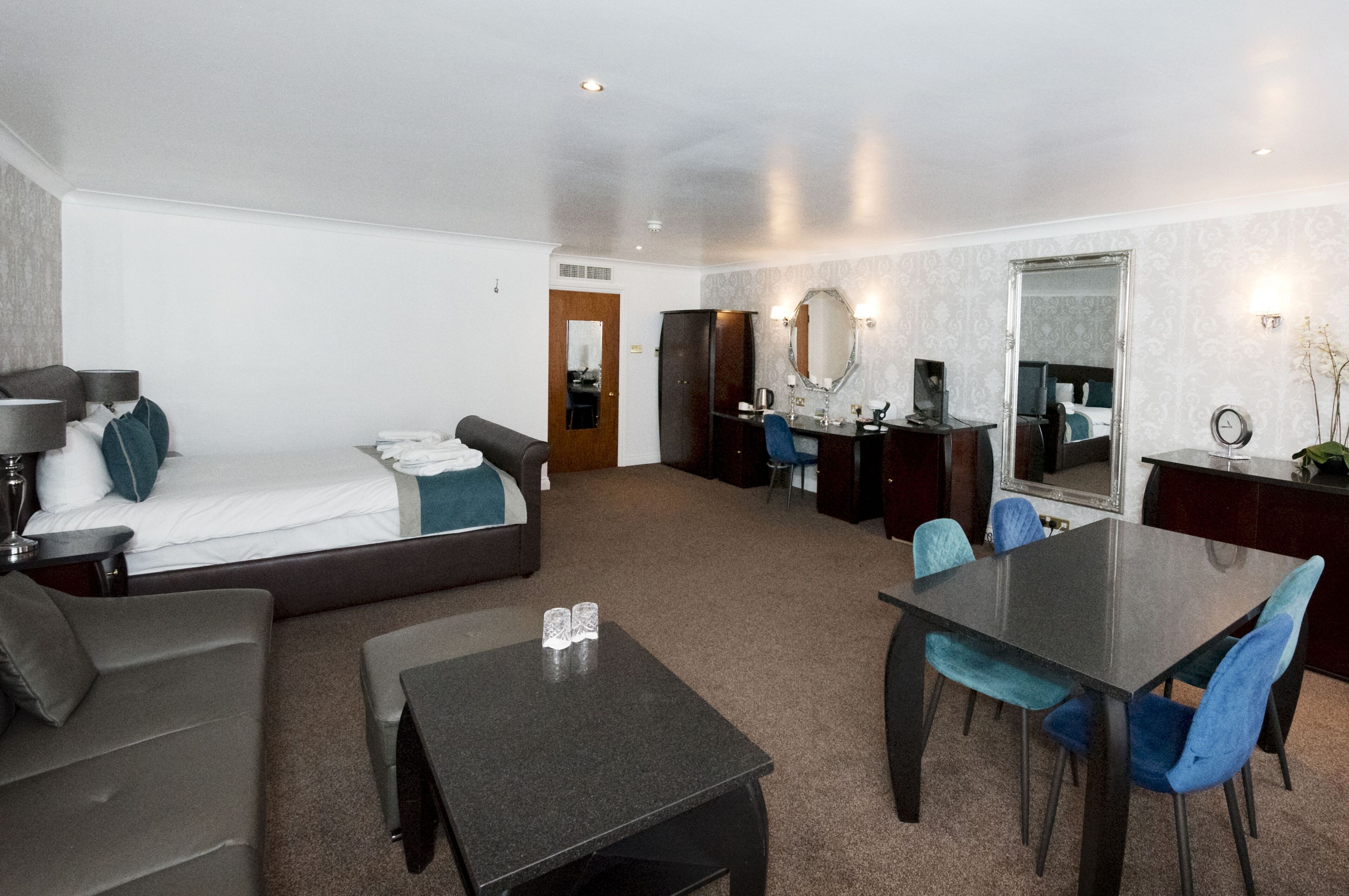 Superior Double Room | In-room safe, individually decorated, individually furnished, desk