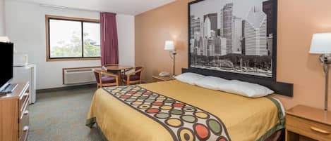 Pimennysverhot, ilmaiset vauvansängyt, internet, vuodevaatteet