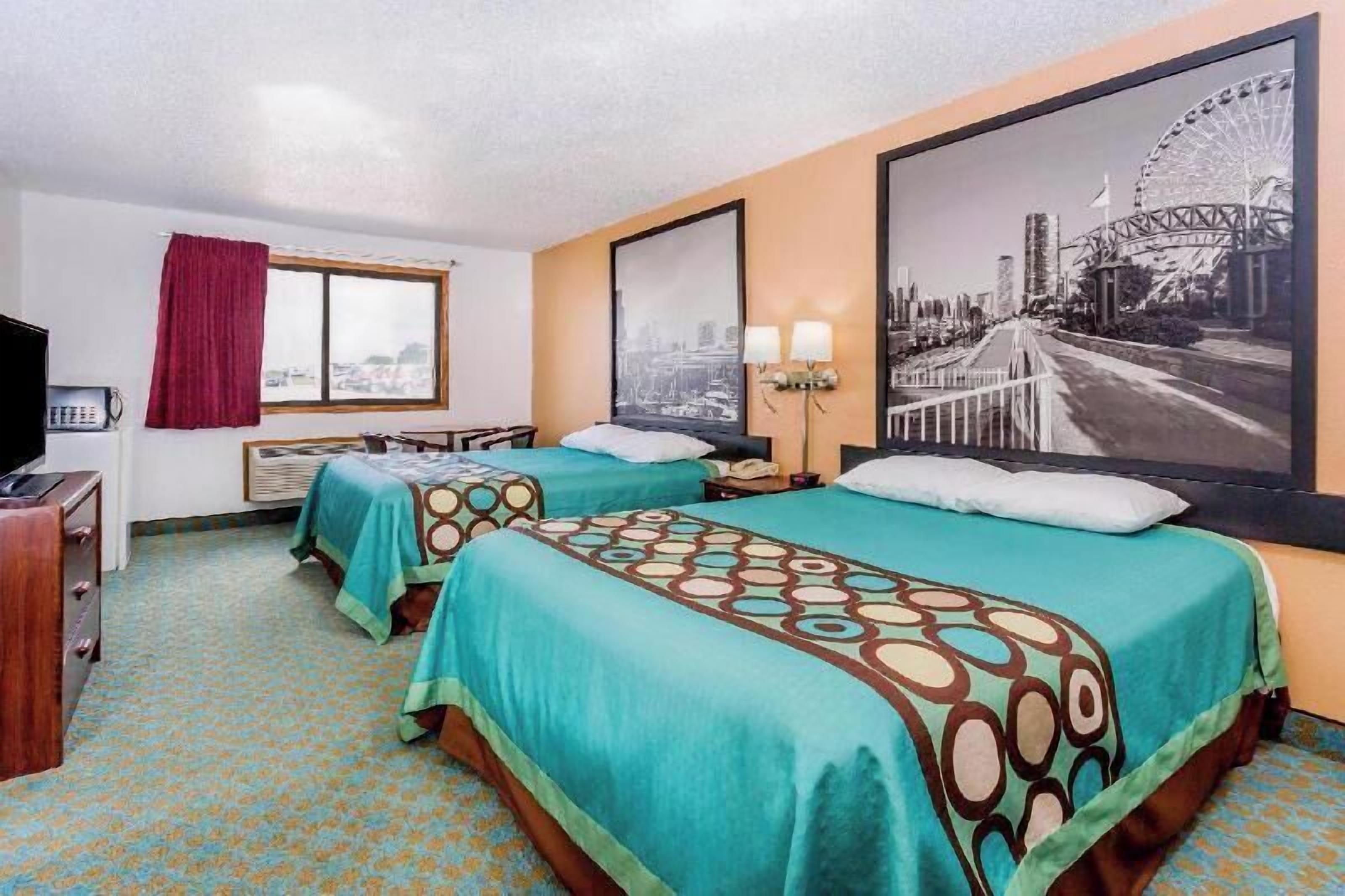 Langsir/tirai gelap terus, katil bayi/kot (percuma), Internet 