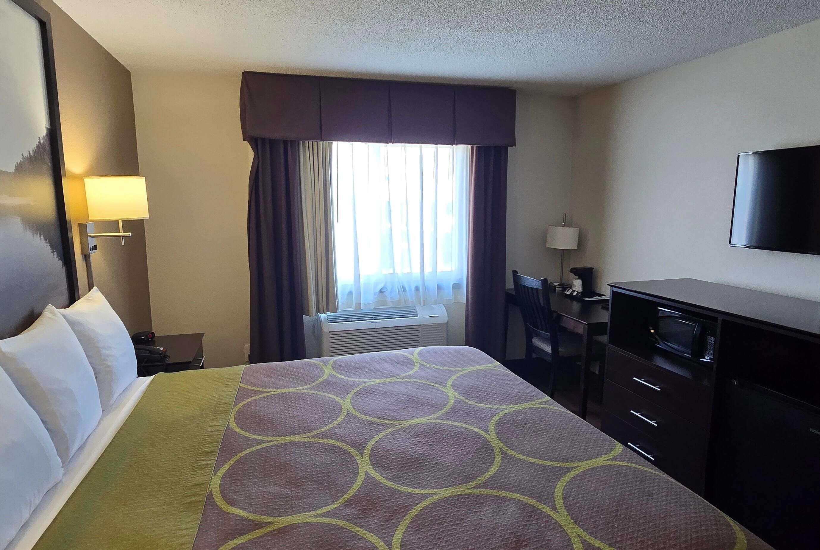 Desk, laptop workspace, blackout drapes, free WiFi