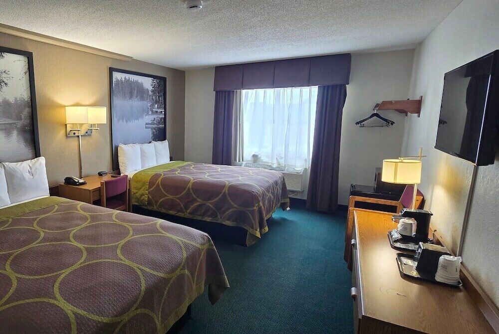 Desk, laptop workspace, blackout drapes, free WiFi
