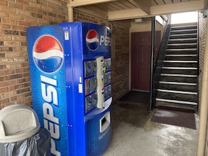 Vending machine