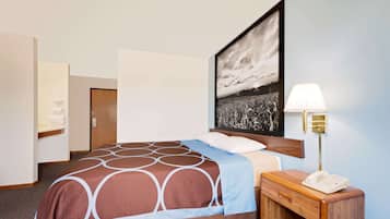 Habitación, 1 cama Queen size, con acceso para personas discapacitadas, para no fumadores (Mobility) | Tabla de planchar con plancha, wifi gratis, ropa de cama y despertador