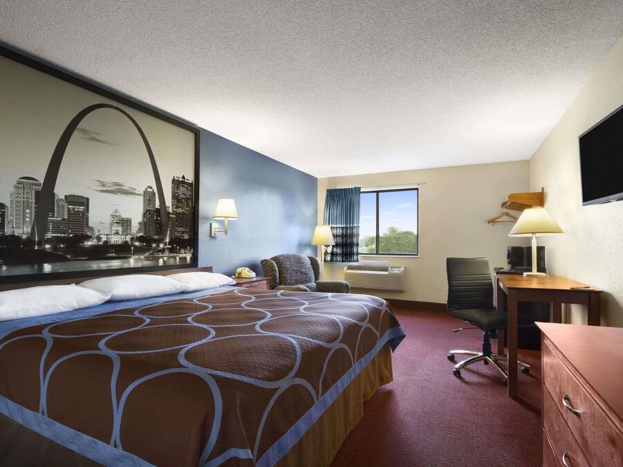 In-room safe, desk, blackout drapes, free cribs/infant beds