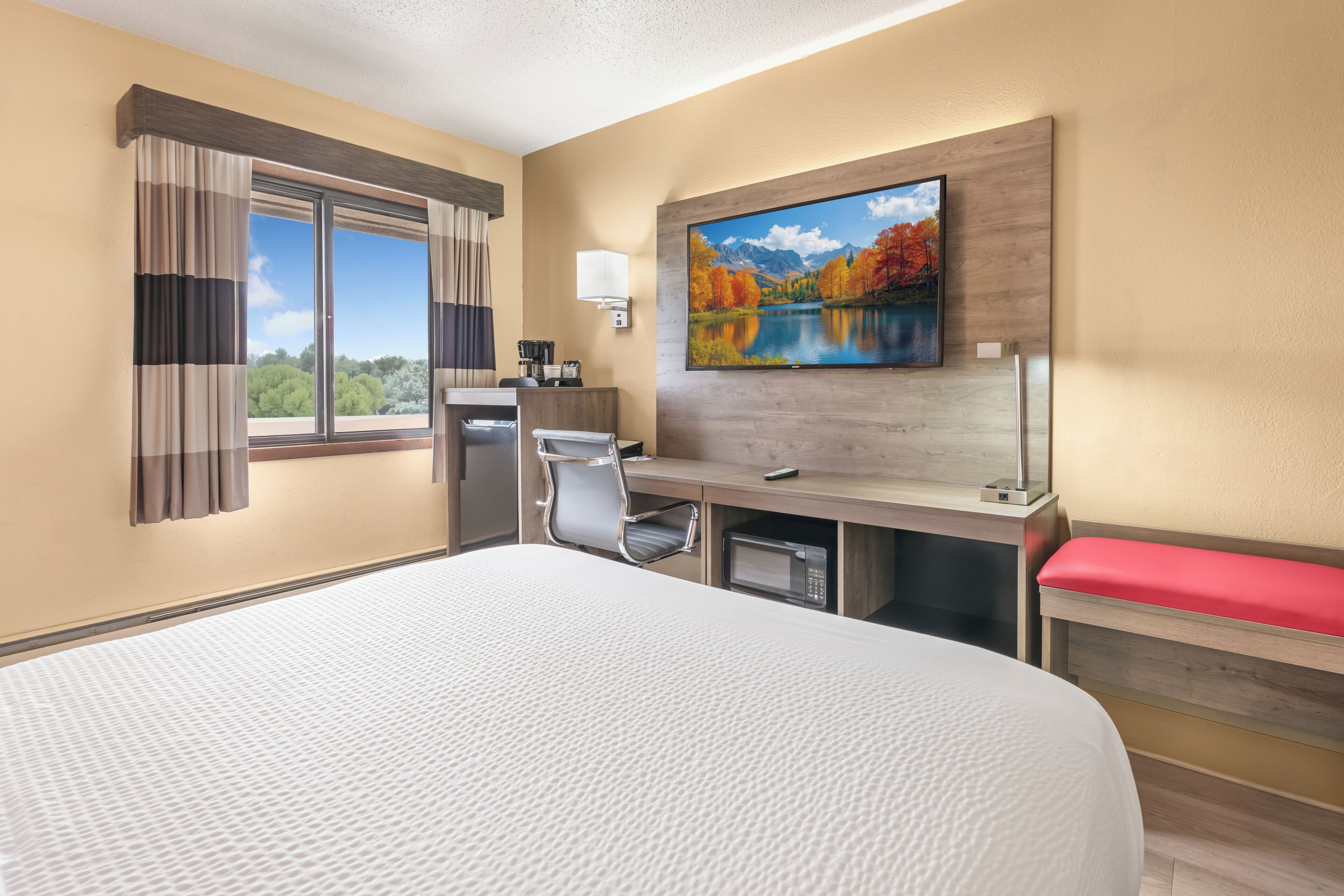 Photo - Ramada by Wyndham Minneapolis Golden Valley
