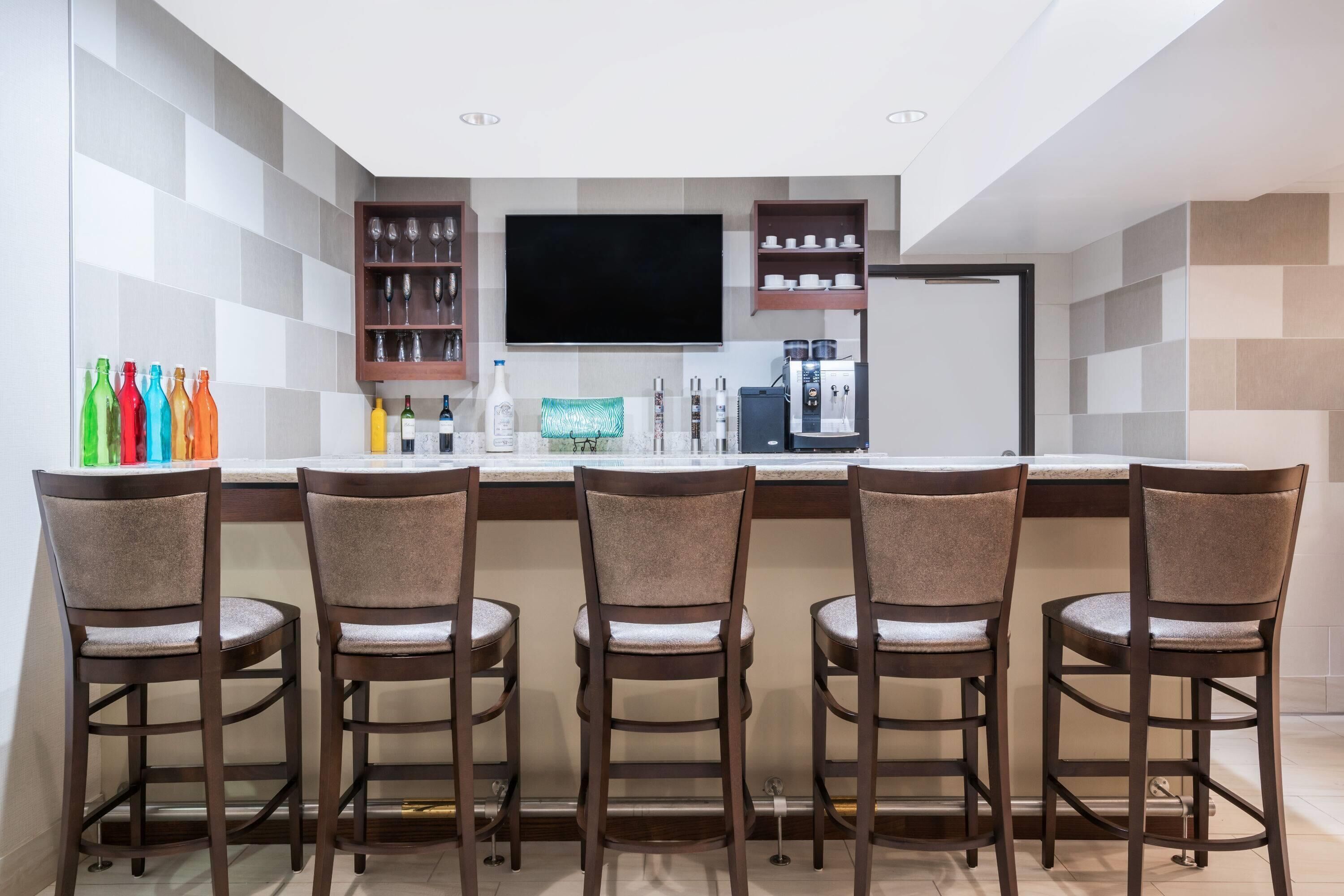 Photo - Ramada by Wyndham Minneapolis Golden Valley