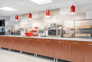 Petit déjeuner buffet compris tous les jours