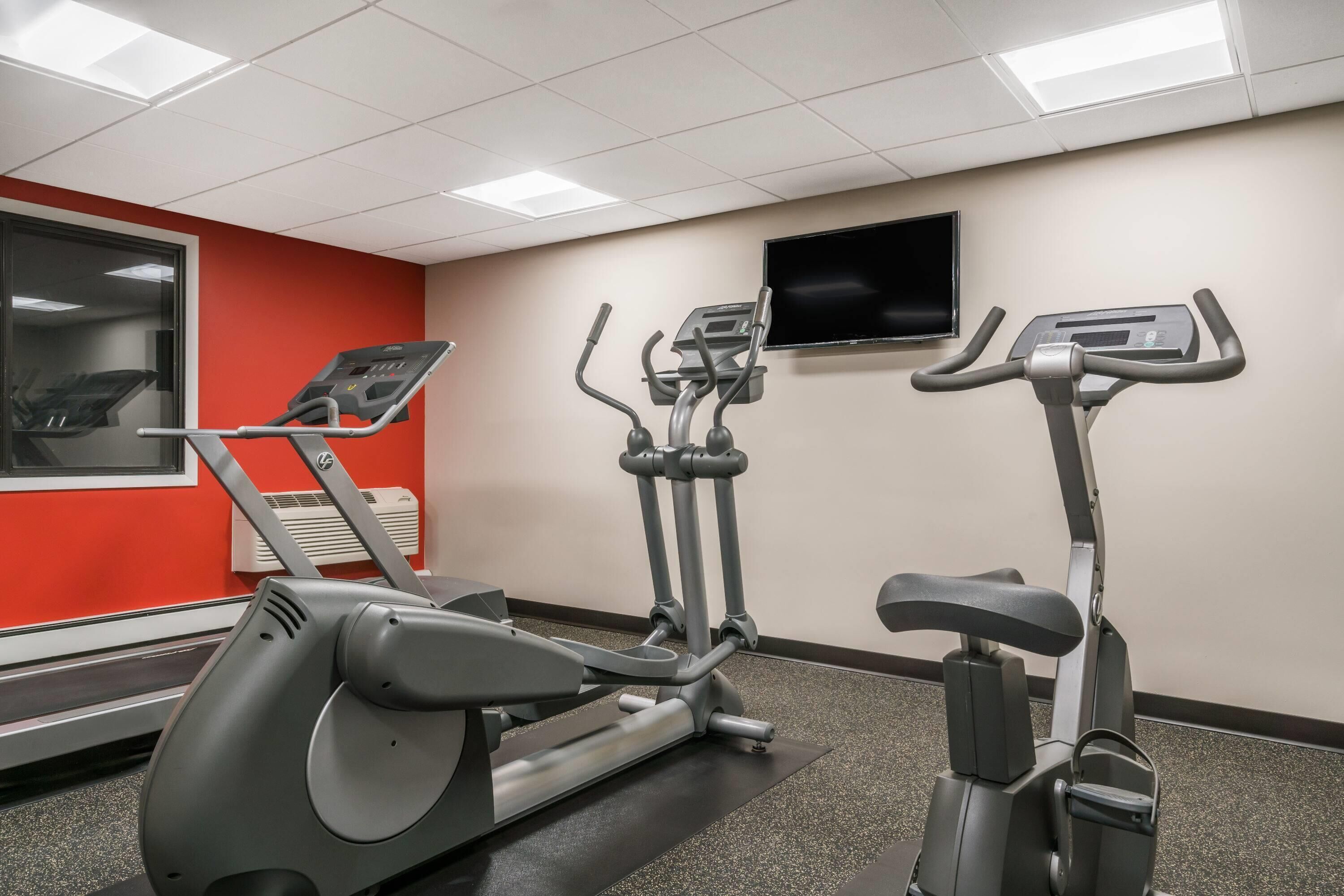 Photo - Ramada by Wyndham Minneapolis Golden Valley