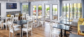 ฮาร์เบอร์ ทาวน์, บีดับเบิลยู ซิกเนเจอร์ คอลเลกชัน บาย เบสต์ เวสเทิร์น  