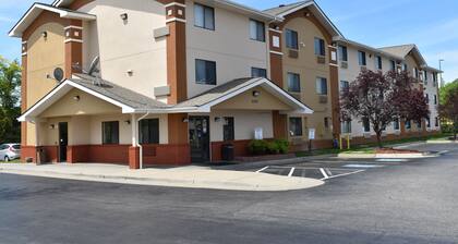 Super 8 by Wyndham Newport News/Jefferson Ave.