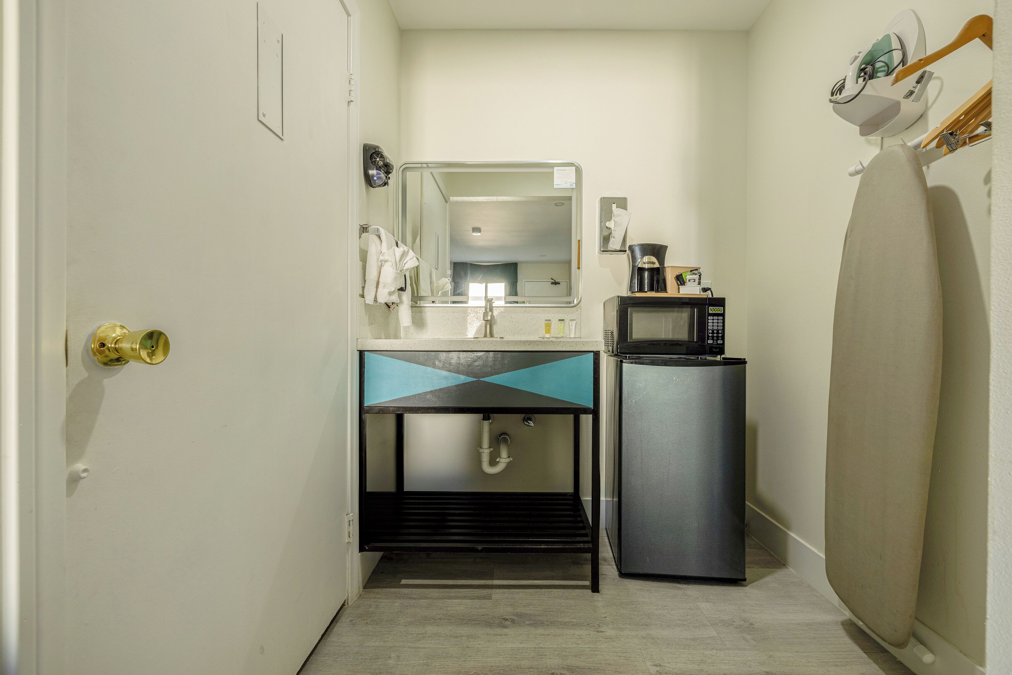 Habitación, 2 camas Queen size, para no fumadores | Servicios de la habitación