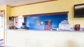 Unclassified image, 5 of 21, button - Rodeway Inn (Sardis)