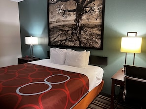 Premium bedding, iron/ironing board, WiFi, bed sheets