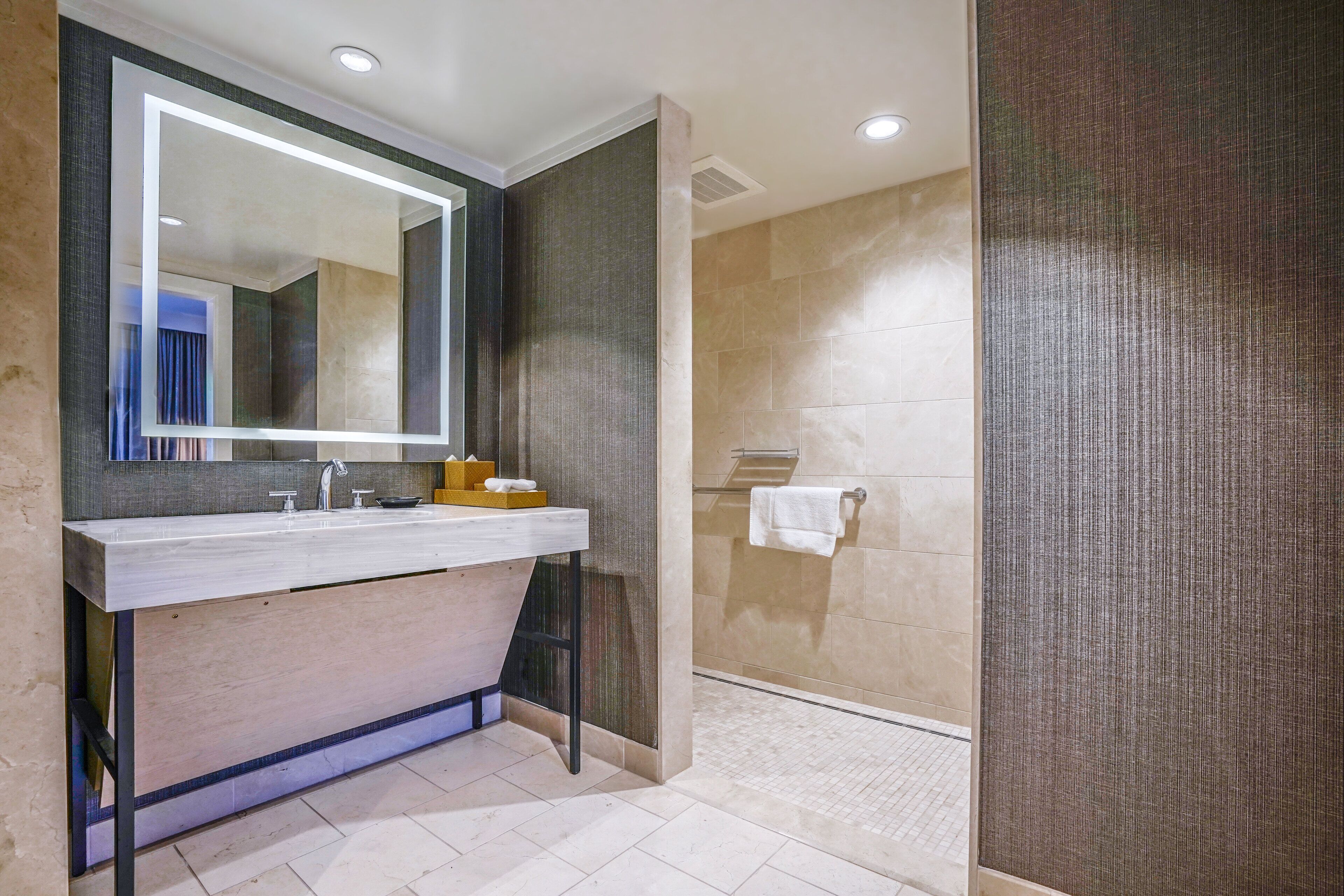 room, 1 king bed, accessible | bathroom | designer toiletries, hair dryer, bathrobes, towels