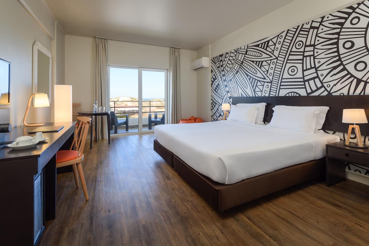 In-room safe, desk, soundproofing, free cots/infant beds