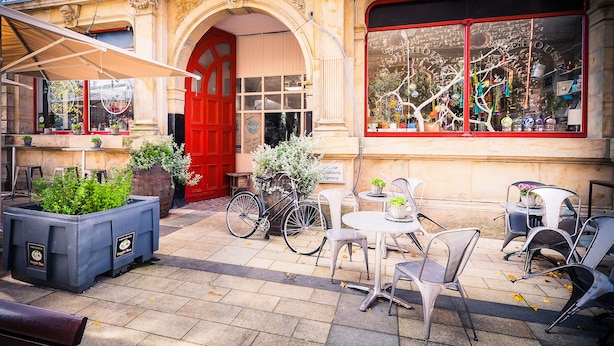 Terrace/patio - Travelodge Derry (Londonderry)
