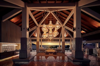 DoubleTree by Hilton Damai Laut Resort