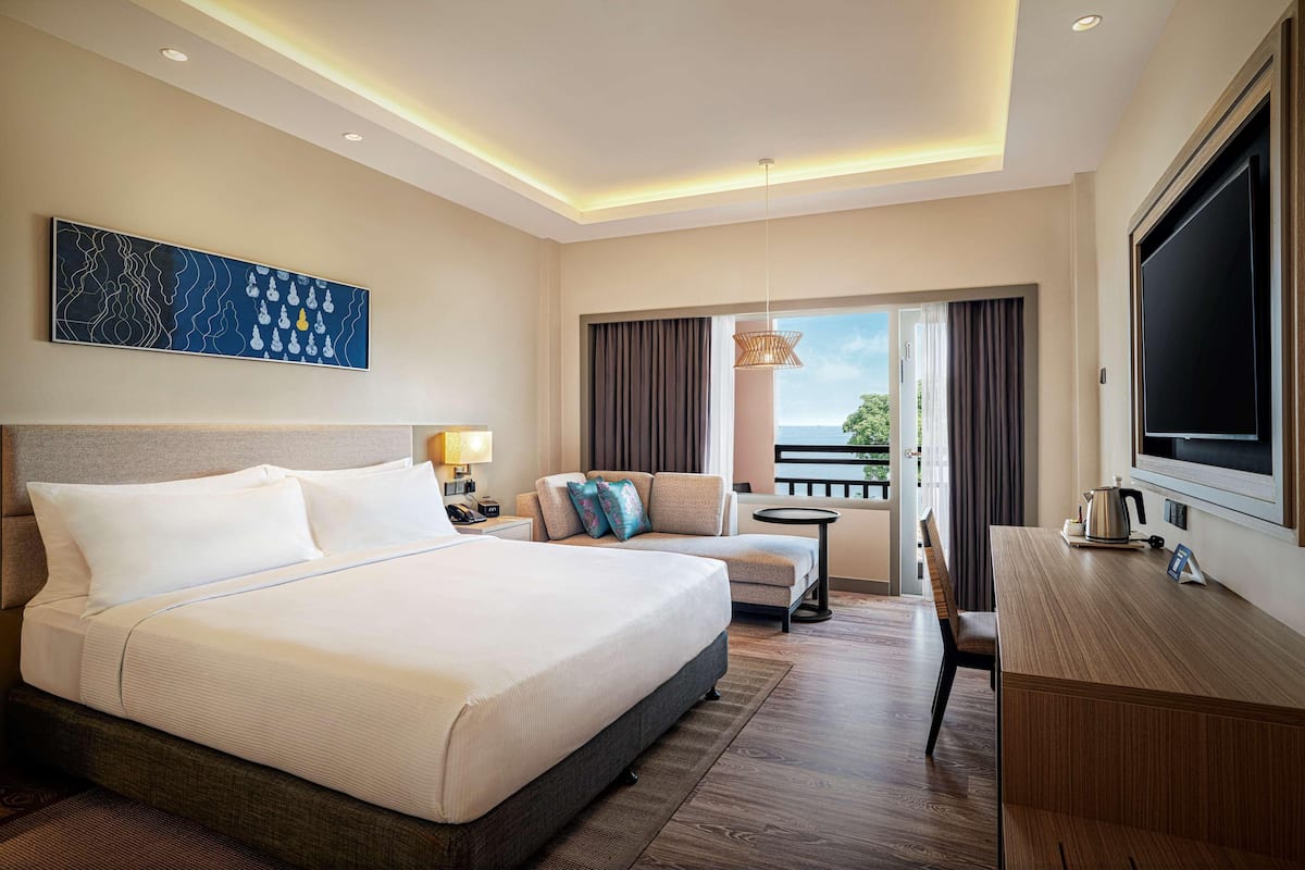In-room safe, desk, laptop workspace, iron/ironing board