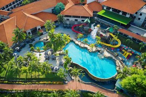 Outdoor pool, pool umbrellas