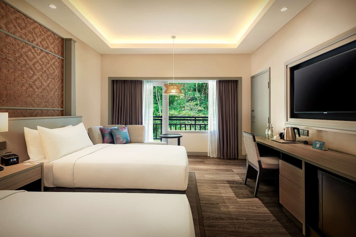 In-room safe, desk, laptop workspace, iron/ironing board