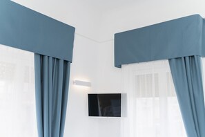 Minibar, desk, cribs/infant beds, free WiFi - Hotel Miramare (Maiori)