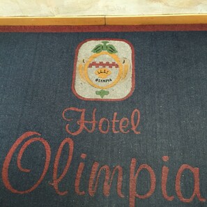 Reception - Olimpia (Florence)
