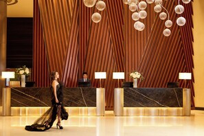 Interior - Fairmont Singapore (Singapore)