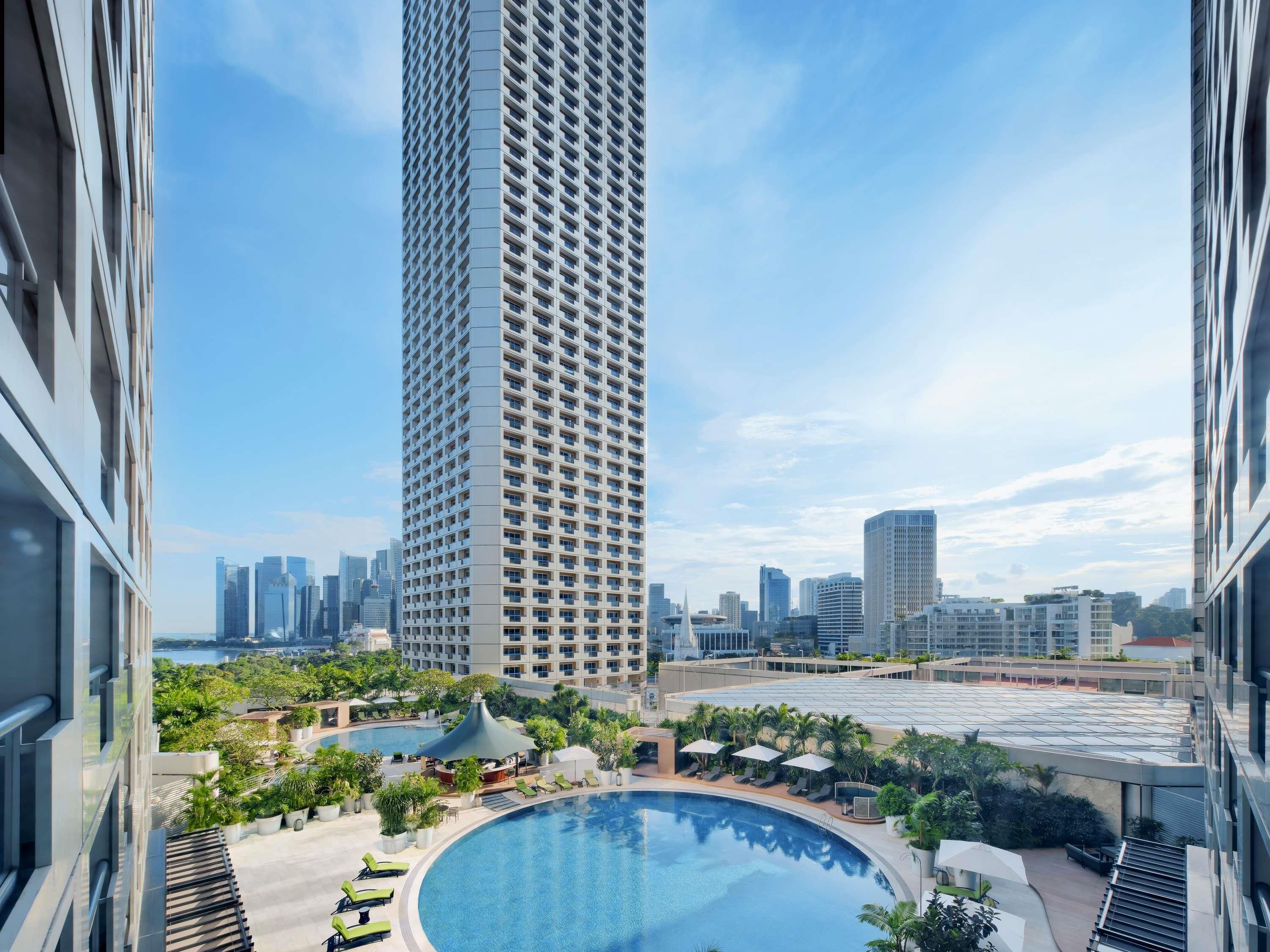 Fairmont, 2 Doubles, with Balcony