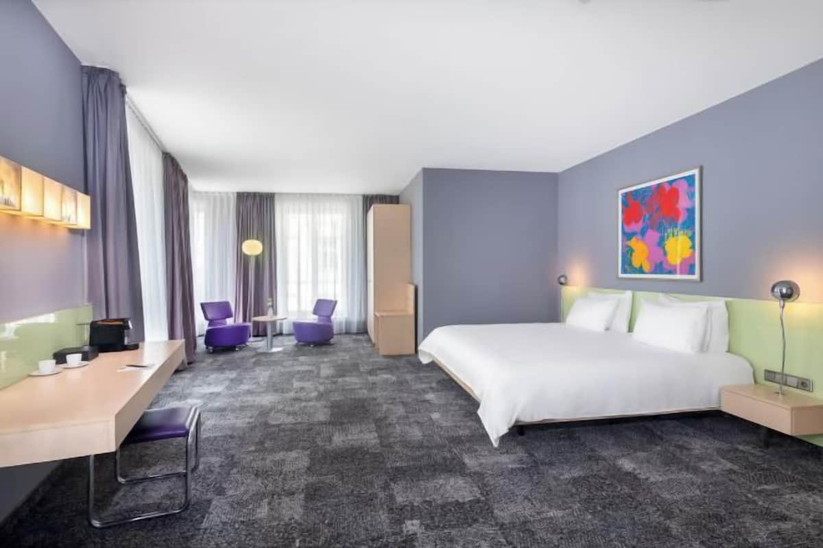 In-room safe, desk, blackout drapes, soundproofing
