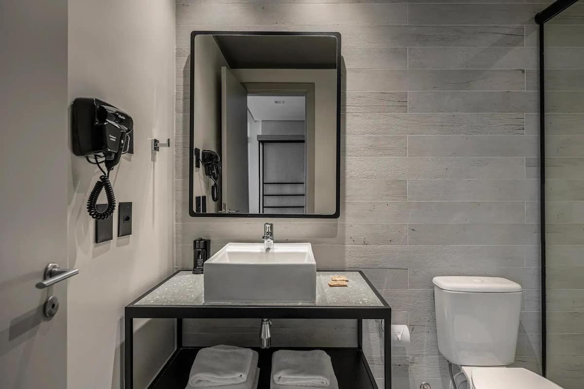 Bathroom | Free toiletries, hair dryer, towels, soap