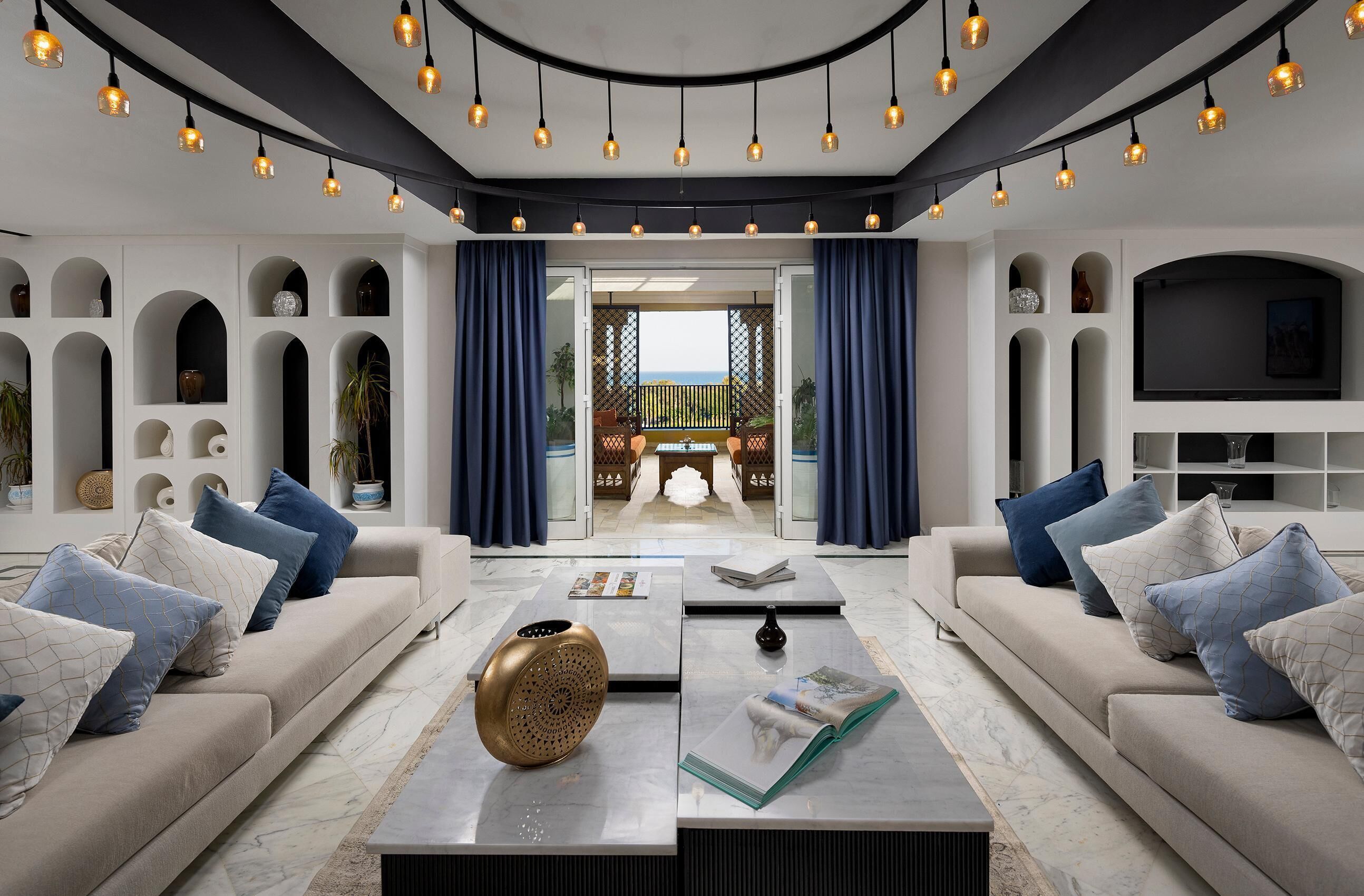 Premium Suite, 2 Bedrooms (Grand View) | Living area | TV