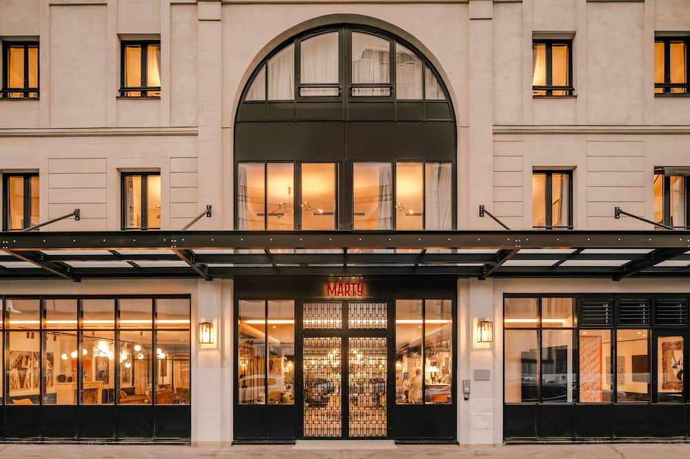 Marty Hotel Bordeaux, Tapestry Collection by Hilton