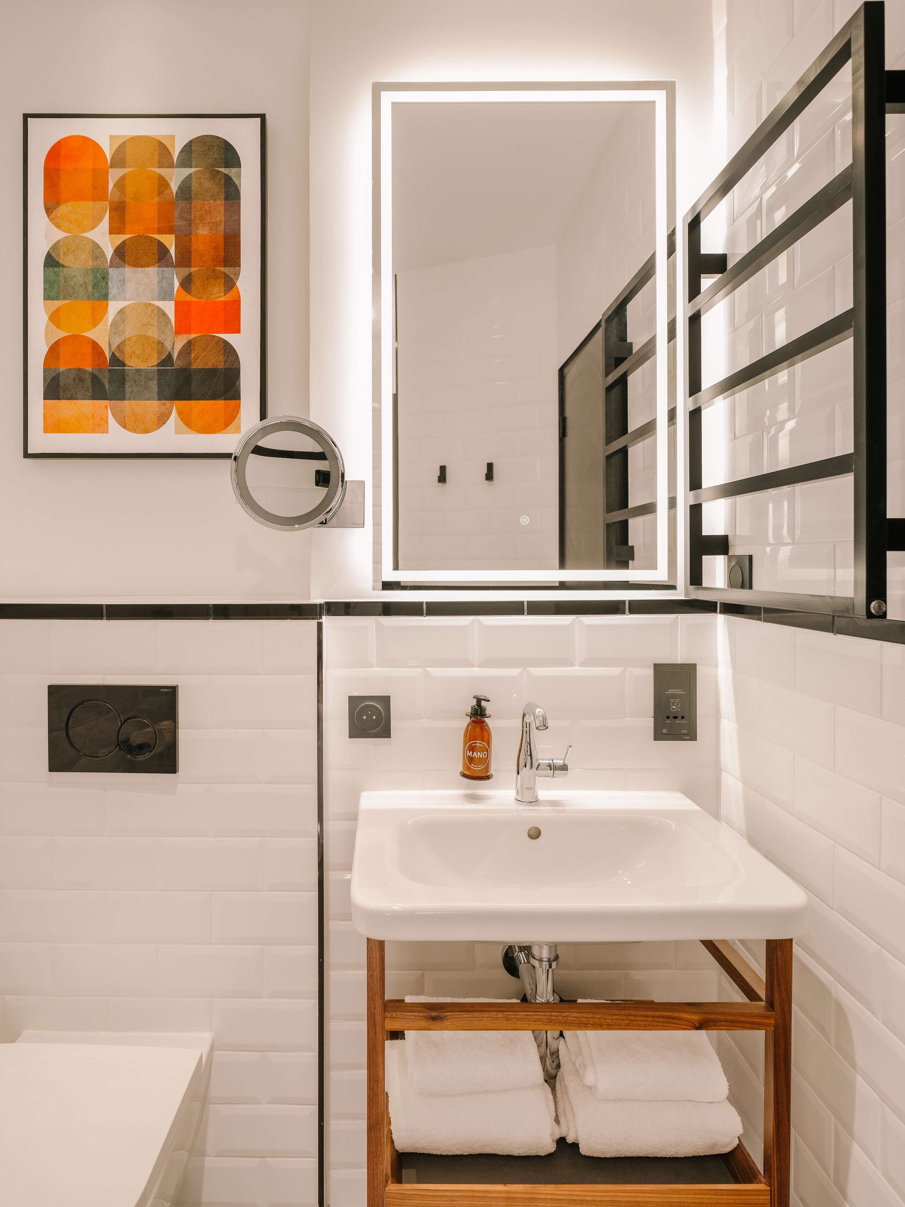 shower, free toiletries, hair dryer, bathrobes