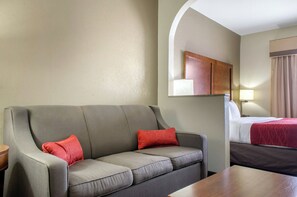 Suite, 1 King Bed, Non Smoking, Jetted Tub | Down comforters, pillowtop beds, in-room safe, individually decorated