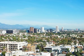 Ropa de cama de alta calidad y camas con pillow-top 