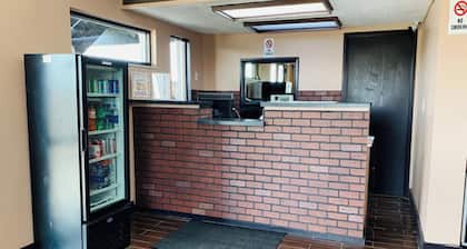 Economy Inn by Holland