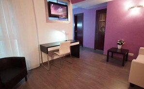 1 habitación, minibar, caja de seguridad en la habitación y escritorio 