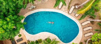 Hotel Hacienda Paradise