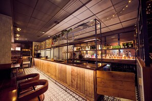 Bar (en la propiedad)