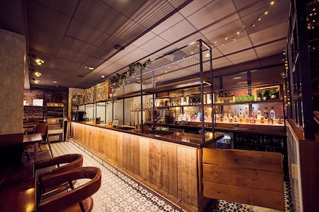 Lobby lounge. a&o Manchester City Centre